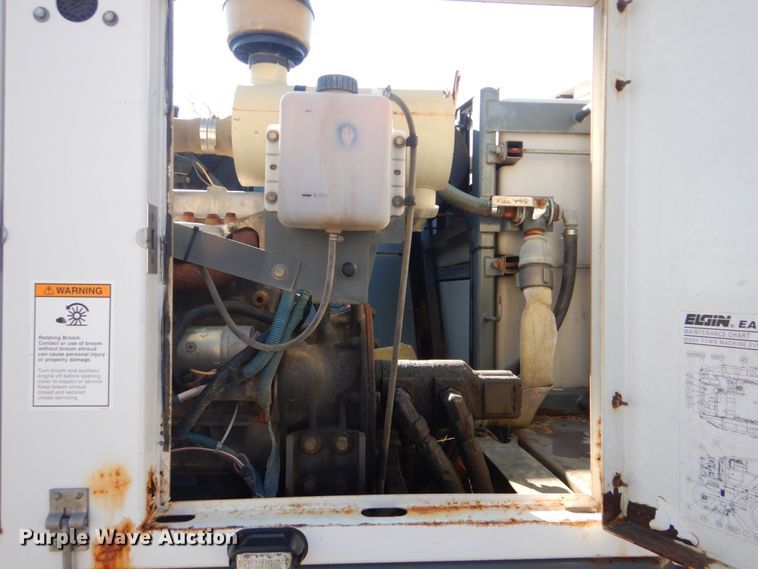 image for item GF9003 2002 Sterling SC8000 street sweeper truck