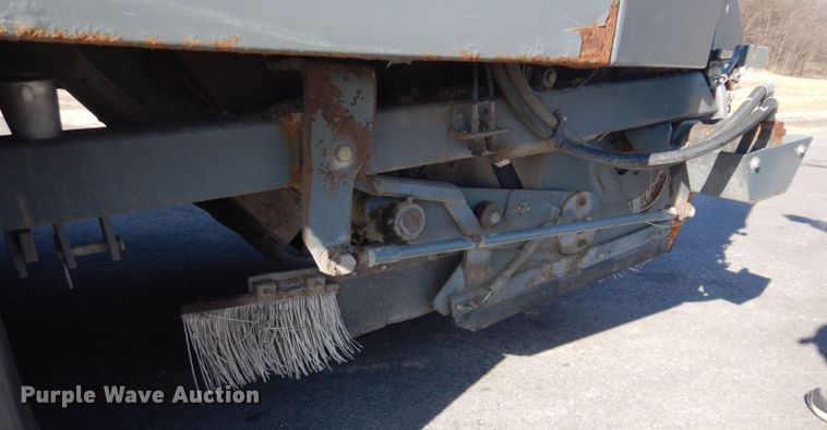 image for item GF9003 2002 Sterling SC8000 street sweeper truck