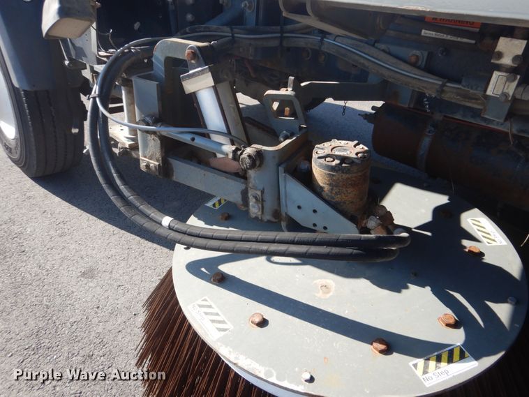 image for item GF9003 2002 Sterling SC8000 street sweeper truck