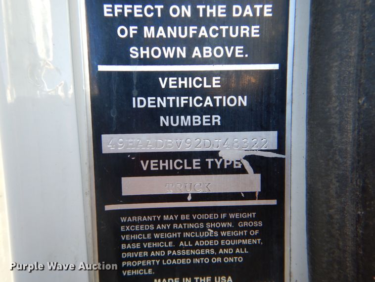 image for item GF9003 2002 Sterling SC8000 street sweeper truck