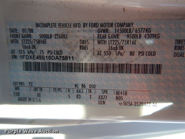 image for item GF9006 2008 Ford Econoline E450 shuttle bus