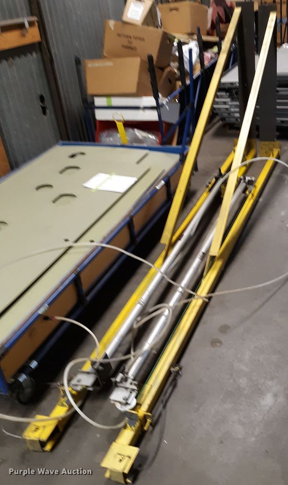 image for item GF9519 Langly PowRLift EH102 lift