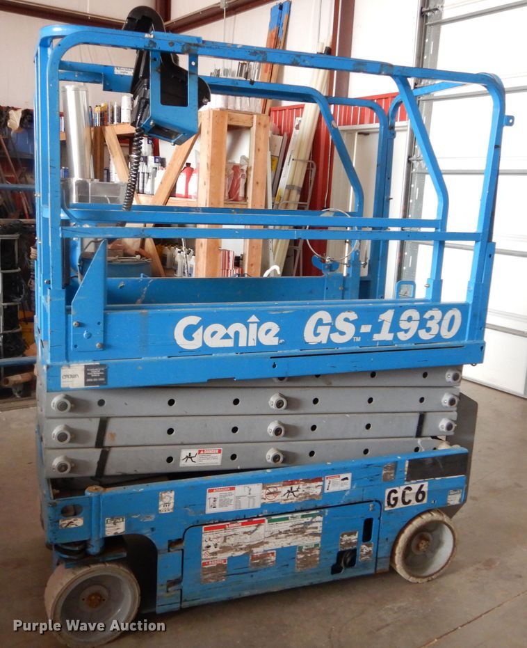 image for item GF9837 Genie GS-1930 scissor lift