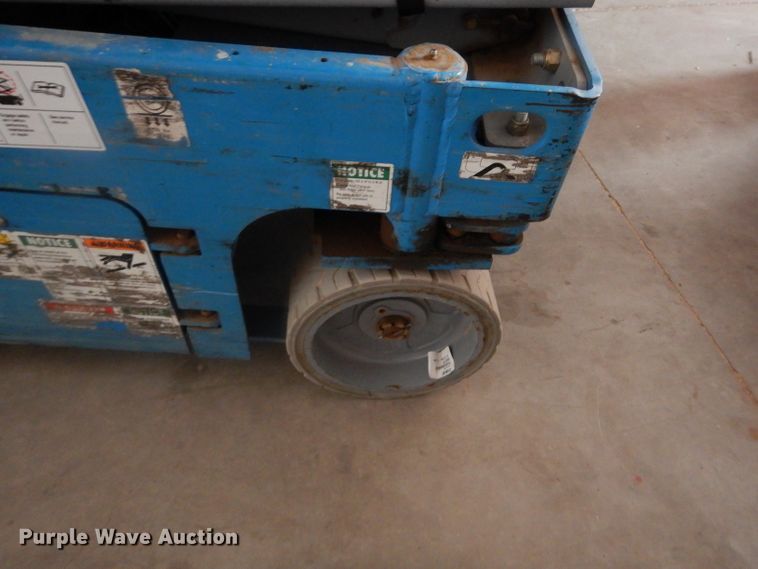 image for item GF9837 Genie GS-1930 scissor lift