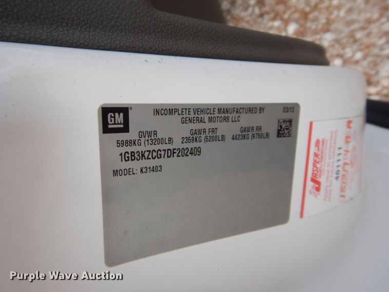 image for item GF9841 2013 Chevrolet Silverado 3500HD flatbed pickup truck