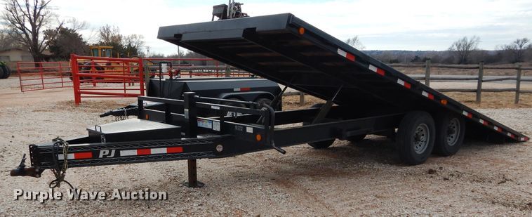 image for item GF9842 2017 PJ tilt deck equipment trailer