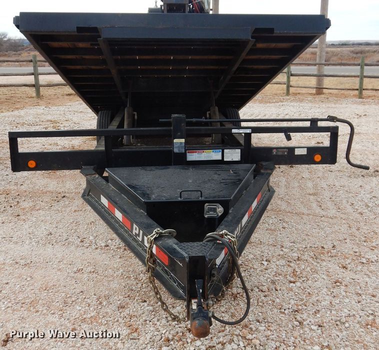 image for item GF9842 2017 PJ tilt deck equipment trailer