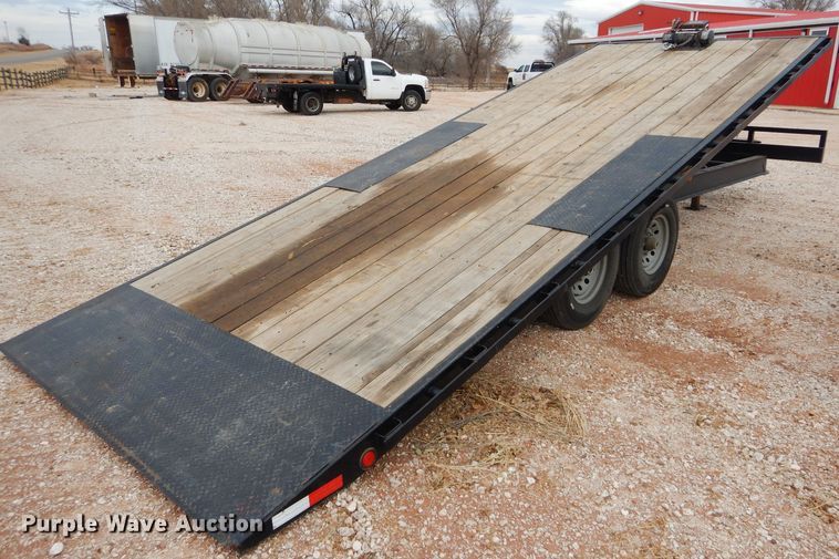 image for item GF9842 2017 PJ tilt deck equipment trailer