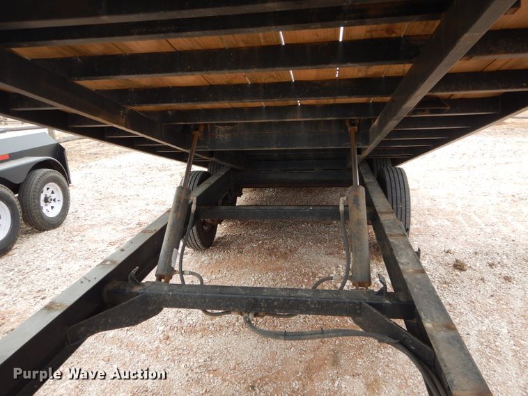 image for item GF9842 2017 PJ tilt deck equipment trailer