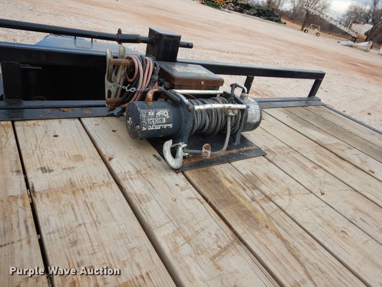 image for item GF9842 2017 PJ tilt deck equipment trailer