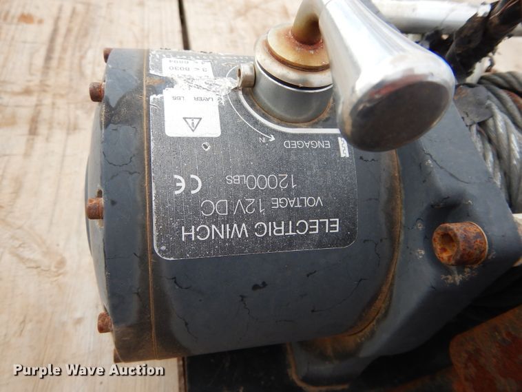 image for item GF9842 2017 PJ tilt deck equipment trailer