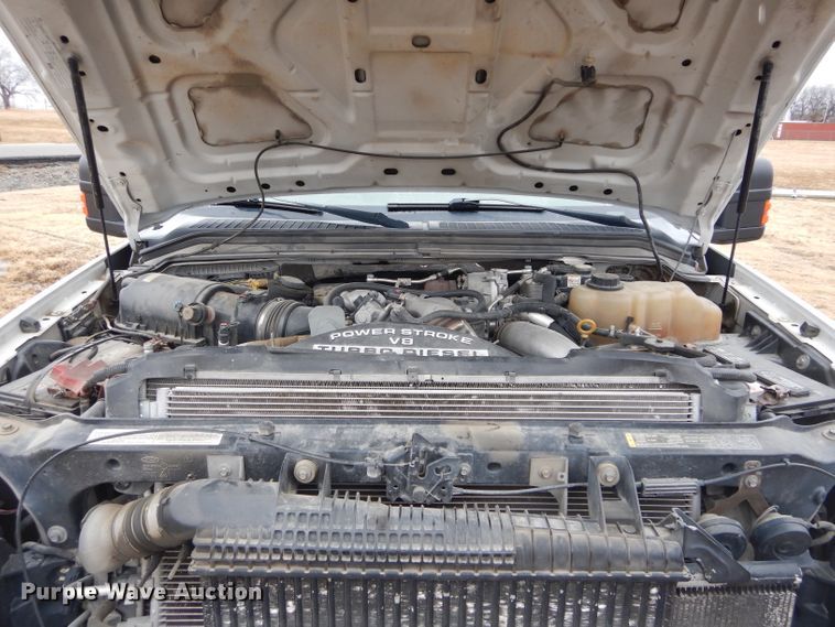 image for item GF9848 2008 Ford F350 XL Super Duty SuperCab utility bed pickup truck