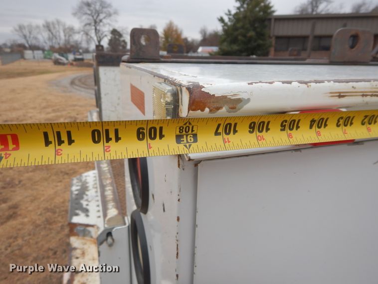 image for item GF9848 2008 Ford F350 XL Super Duty SuperCab utility bed pickup truck