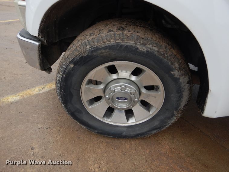 image for item GF9848 2008 Ford F350 XL Super Duty SuperCab utility bed pickup truck