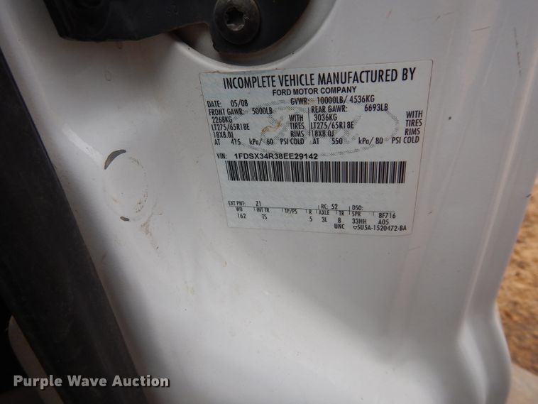 image for item GF9848 2008 Ford F350 XL Super Duty SuperCab utility bed pickup truck