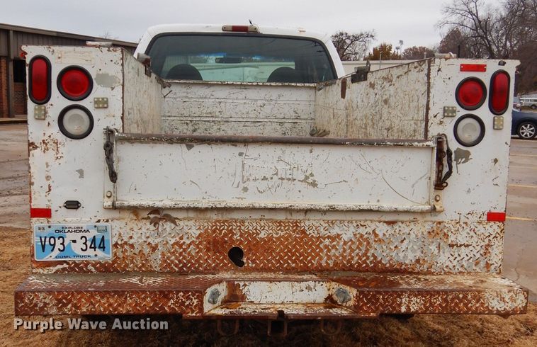 image for item GF9849 2001 Ford F250 Super Duty SuperCab utility bed pickup truck