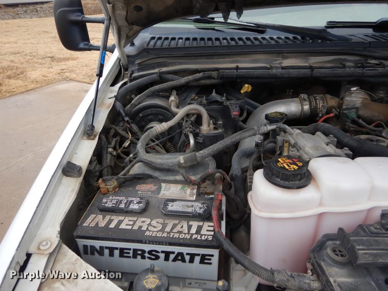 image for item GF9849 2001 Ford F250 Super Duty SuperCab utility bed pickup truck