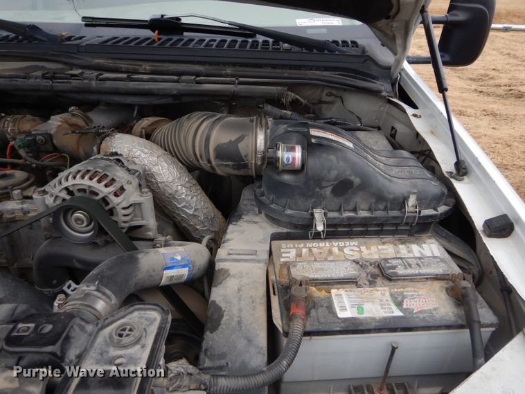 image for item GF9849 2001 Ford F250 Super Duty SuperCab utility bed pickup truck