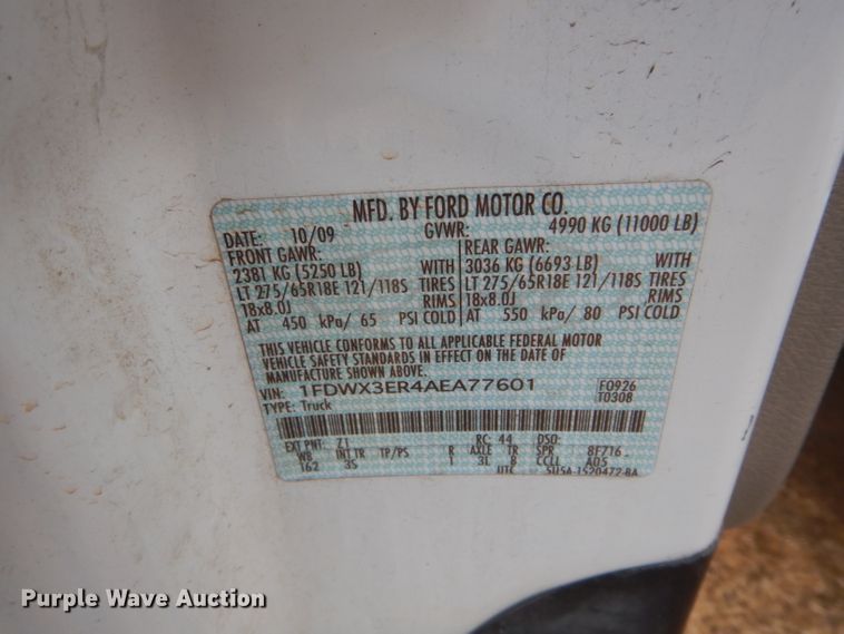 image for item GF9850 2010 Ford F350 XL Super Duty SuperCab utility bed pickup truck