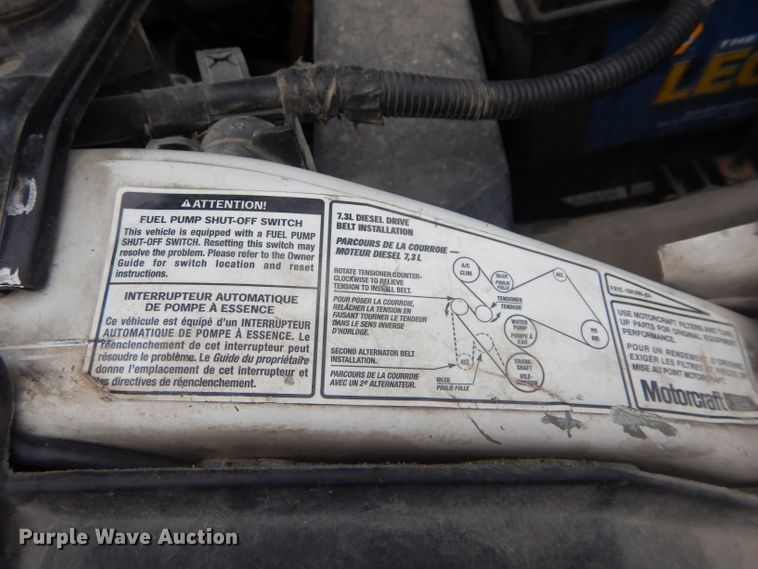 image for item GF9853 2003 Ford F250 Super Duty SuperCab utility bed pickup truck