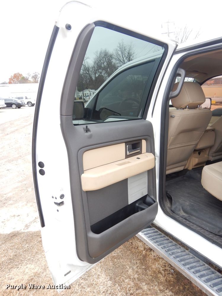 image for item GF9855 2012 Ford F150 SuperCrew pickup truck