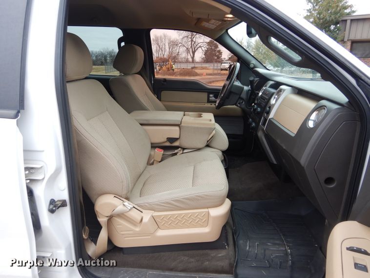 image for item GF9855 2012 Ford F150 SuperCrew pickup truck