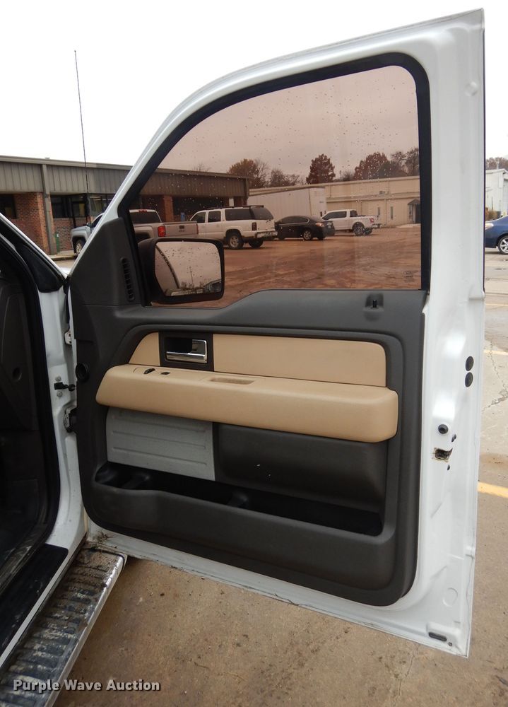 image for item GF9855 2012 Ford F150 SuperCrew pickup truck