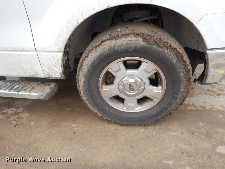 image for item GF9855 2012 Ford F150 SuperCrew pickup truck