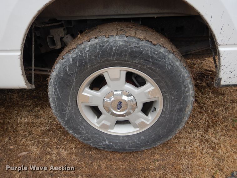 image for item GF9855 2012 Ford F150 SuperCrew pickup truck