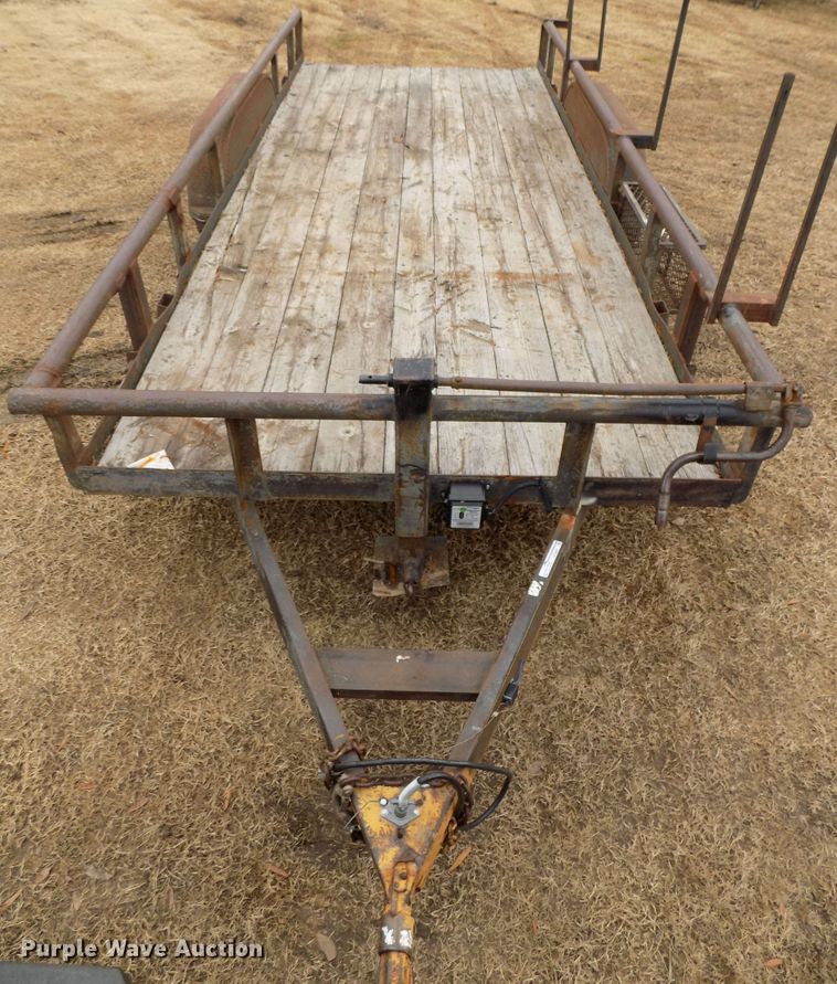 image for item GF9857 2001 Kargo King utility trailer