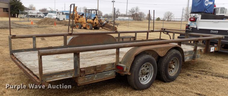 image for item GF9857 2001 Kargo King utility trailer