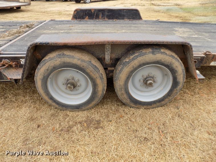 image for item GF9858 2011 Kaufman tilt deck equipment trailer