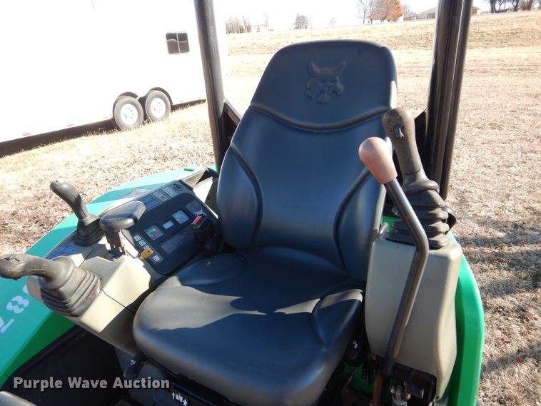 image for item GF9867 2013 Bobcat E32 mini excavator