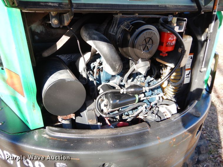 image for item GF9867 2013 Bobcat E32 mini excavator