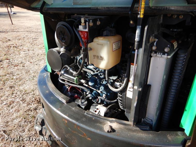 image for item GF9867 2013 Bobcat E32 mini excavator