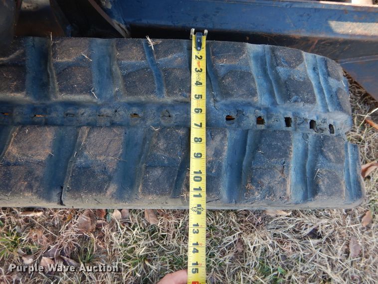 image for item GF9867 2013 Bobcat E32 mini excavator