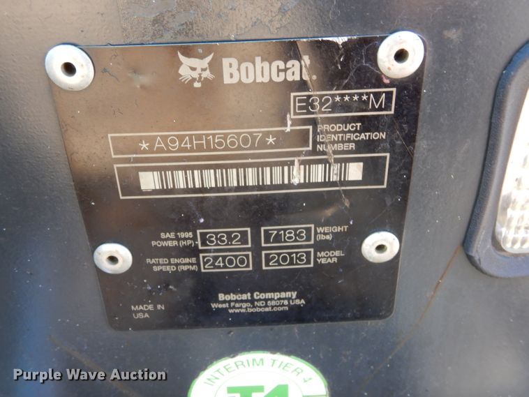 image for item GF9867 2013 Bobcat E32 mini excavator