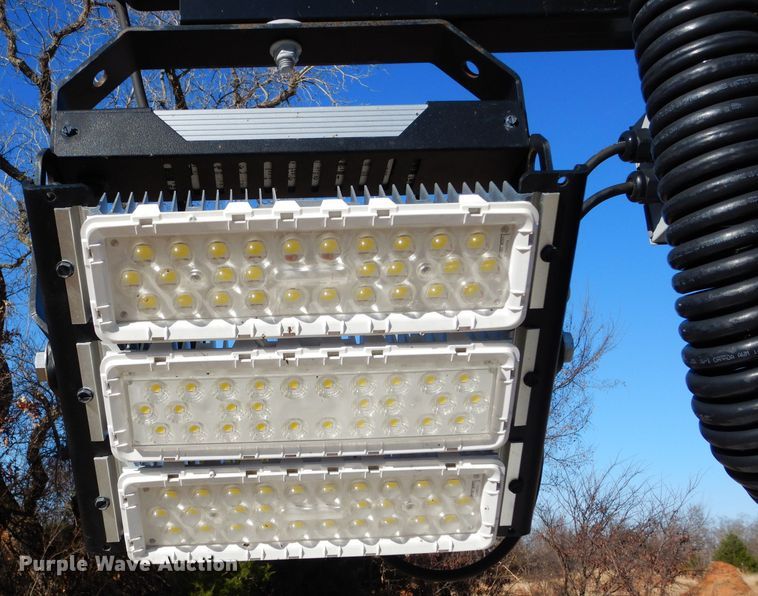 image for item GF9868 2019 Terex RL4LED light plant