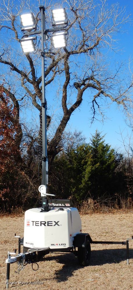 image for item GF9868 2019 Terex RL4LED light plant