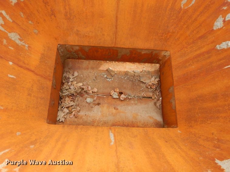 image for item GF9896 Concrete bucket