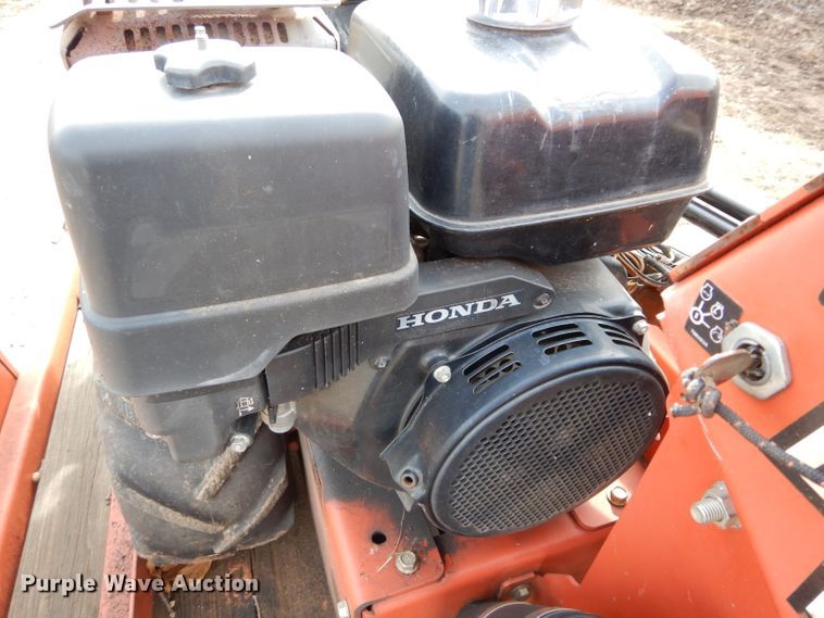 image for item GF9897 2012 Ditch Witch RT12 trencher