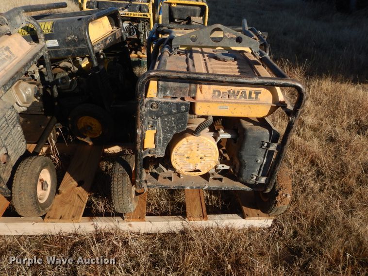 image for item GF9946 Approximately 9 generators