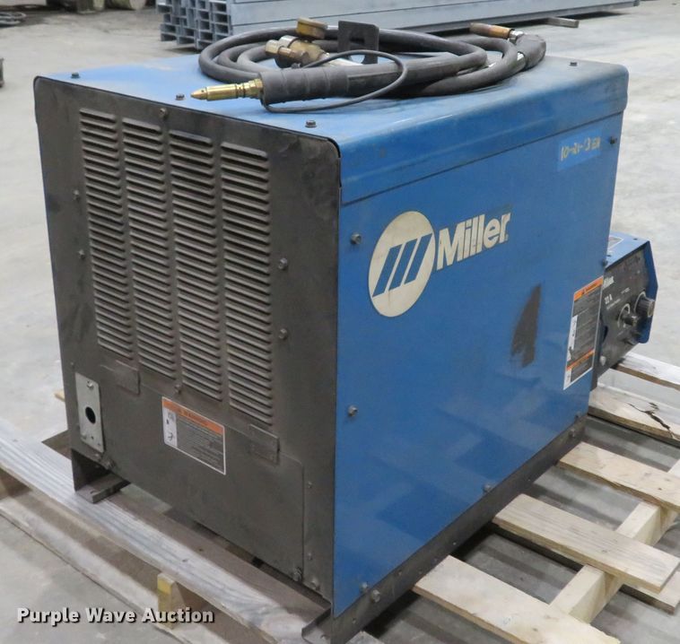 image for item GI9029 Miller Deltaweld 302 mig welder