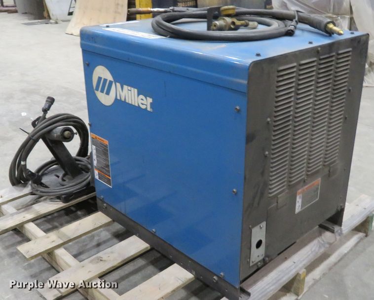 image for item GI9029 Miller Deltaweld 302 mig welder