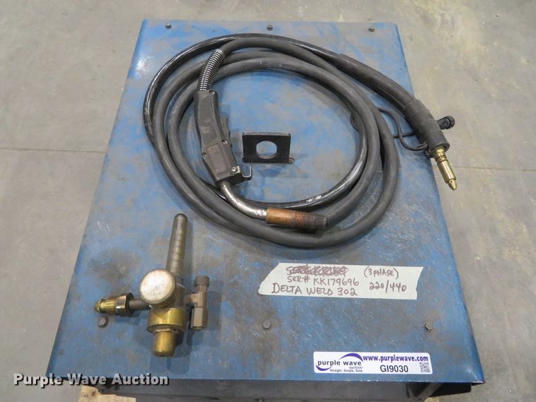 image for item GI9030 Miller Deltaweld 302 mig welder