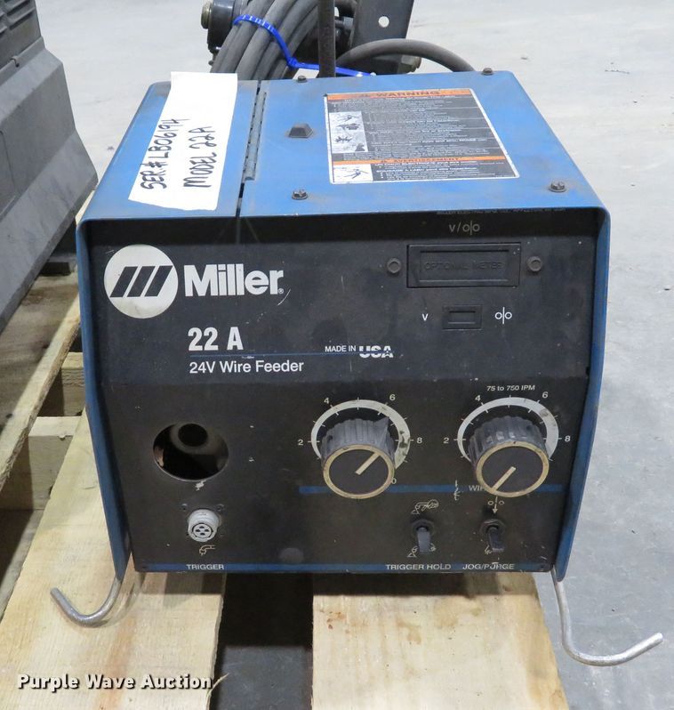 image for item GI9030 Miller Deltaweld 302 mig welder