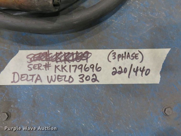 image for item GI9030 Miller Deltaweld 302 mig welder