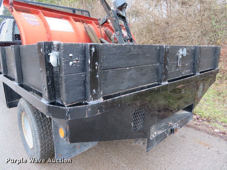 image for item GI9031 1997 Ford F350 XL flatbed pickup truck