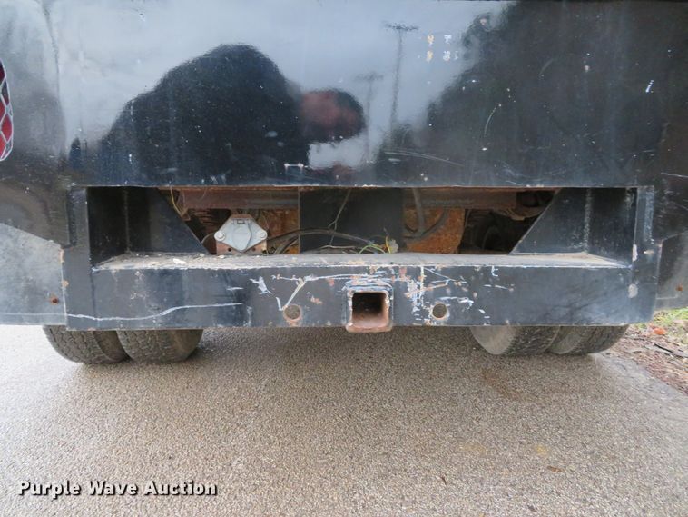 image for item GI9031 1997 Ford F350 XL flatbed pickup truck