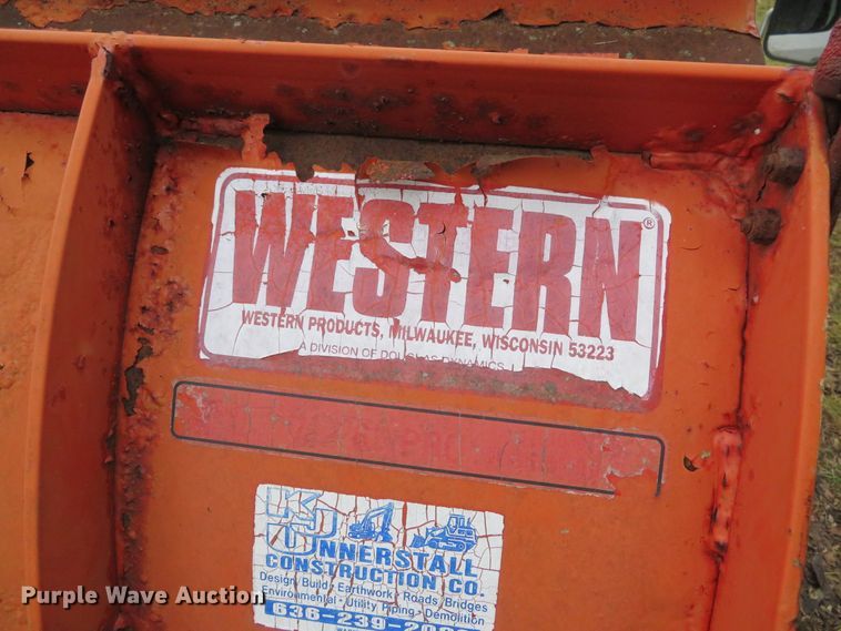 image for item GI9031 1997 Ford F350 XL flatbed pickup truck